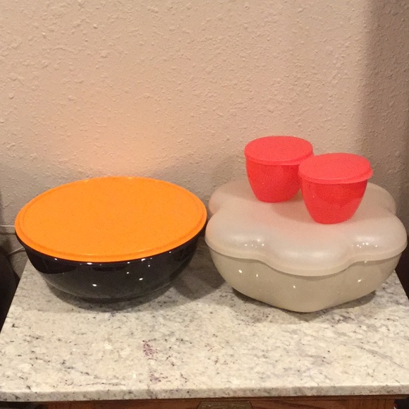 Tupperware Other - Tupperware Chip & dip & Thatsa Bowl